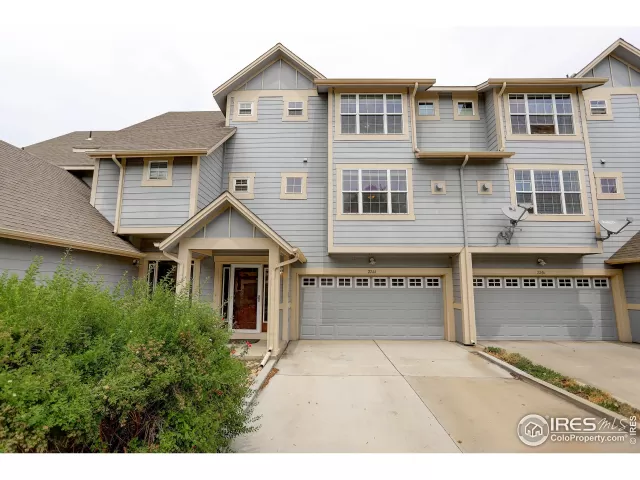 MLS: 947200 Condo For Sale