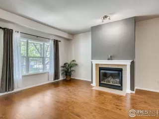 Photo #2: 947249 Listing