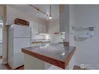 Photo #1: 947262 Listing