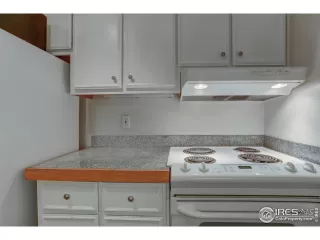 Photo #3: 947262 Listing