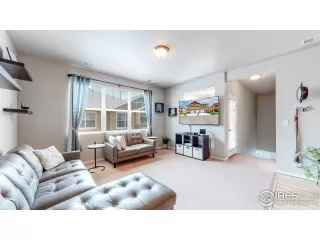 Photo #2: 947278 Listing