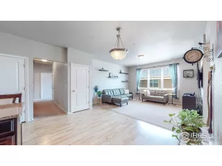 Photo #4: 947278 Listing