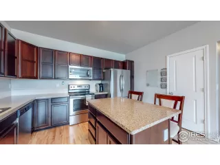 Photo #6: 947278 Listing