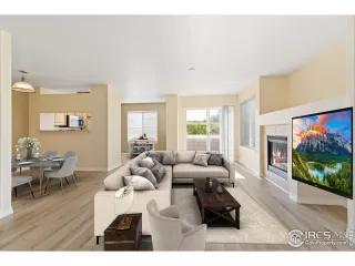 Photo #4: 947348 Listing