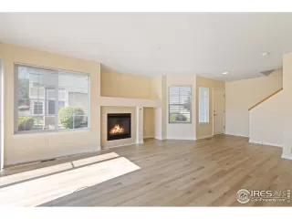 Photo #6: 947348 Listing