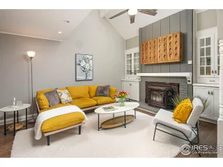 Photo #2: 947396 Listing