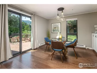 Photo #3: 947396 Listing