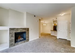 Photo #3: 947405 Listing