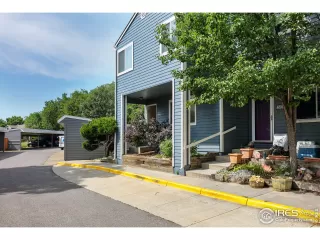 Photo #3: 947408 Listing