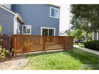 Photo #5: 947408 Listing