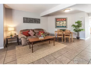 Photo #3: 947529 Listing