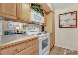 Photo #1: 947540 Listing