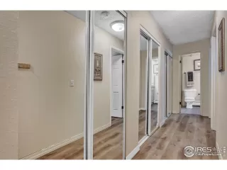 Photo #5: 947540 Listing