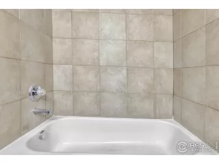 Photo #6: 947540 Listing