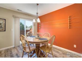 Photo #5: 947560 Listing