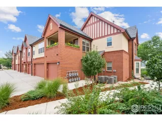 Photo #3: 947599 Listing
