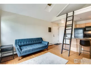 Photo #3: 947652 Listing