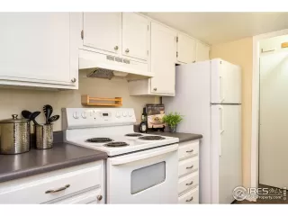 Photo #5: 947653 Listing 