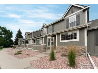 Photo #4: 947783 Listing