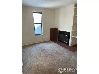 Photo #2: 947836 Listing