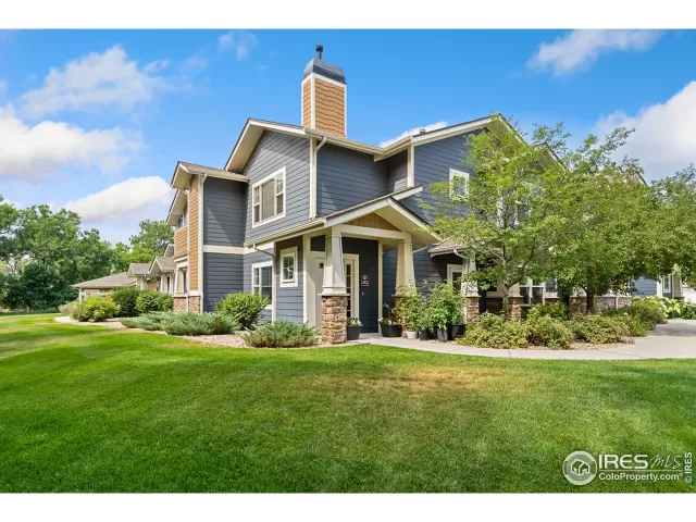 MLS: 947894 Condo For Sale