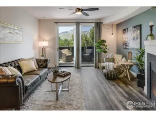 Photo #3: 947909 Listing 