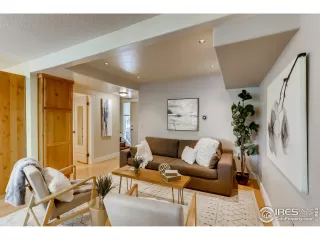 Photo #6: 948020 Listing 