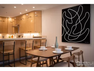 Photo #5: 948058 Listing