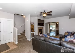 Photo #5: 948081 Listing