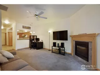 Photo #5: 948116 Listing