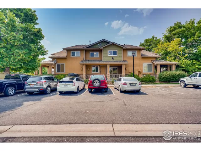 MLS: 948143 Condo For Sale