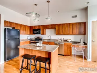 Photo #4: 948155 Listing 