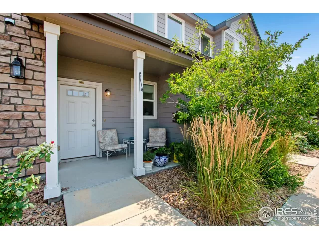 MLS: 948177 Condo For Sale