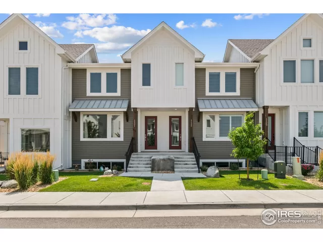 MLS: 948186 Condo For Sale