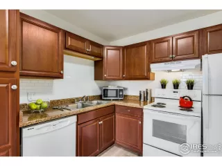 Photo #6: 948196 Listing 