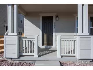 Photo #3: 948265 Listing