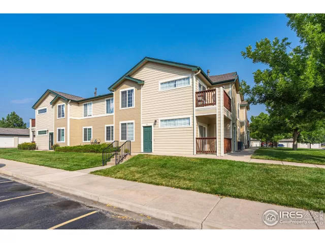 MLS: 948268 Condo For Sale