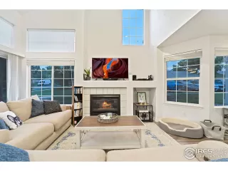 Photo #5: 948336 Listing