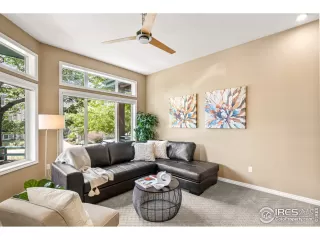 Photo #4: 948376 Listing 