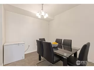 Photo #5: 948380 Listing