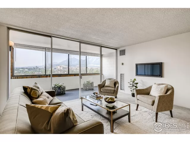 MLS: 948387 Condo For Sale