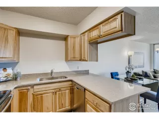 Photo #6: 948387 Listing