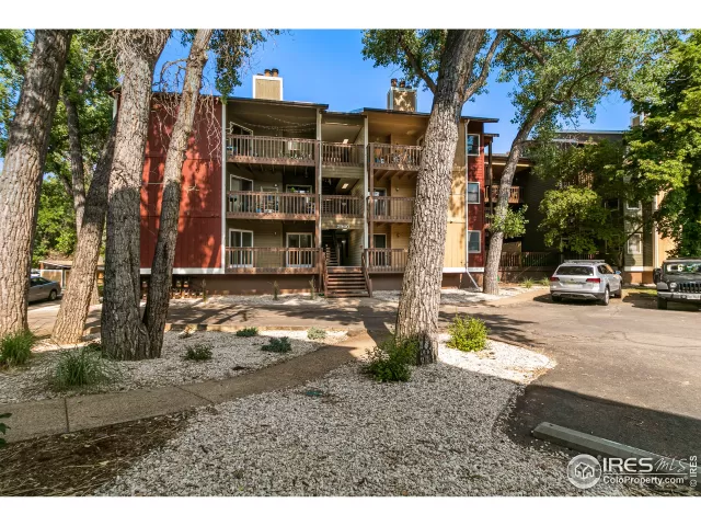 MLS: 948426 Condo For Sale