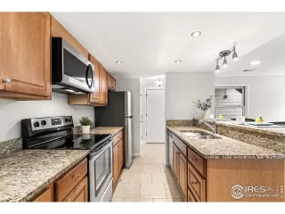 Photo #6: 948426 Listing