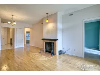 Photo #4: 948437 Listing 