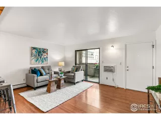 Photo #2: 948468 Listing