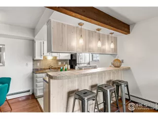 Photo #6: 948468 Listing