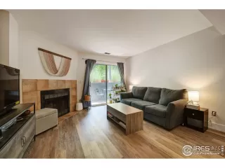 Photo #3: 948523 Listing