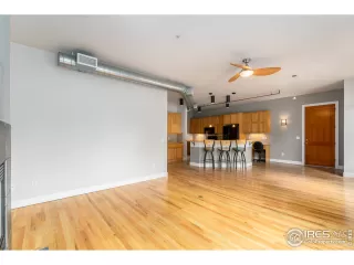 Photo #2: 948532 Listing