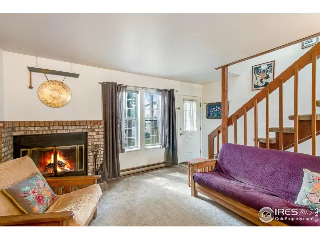 MLS: 948548 Condo For Sale